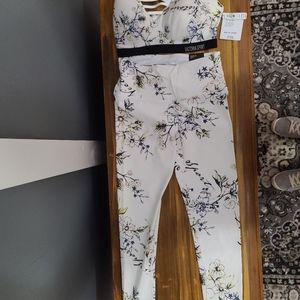 Sports bra and full length knockout tight